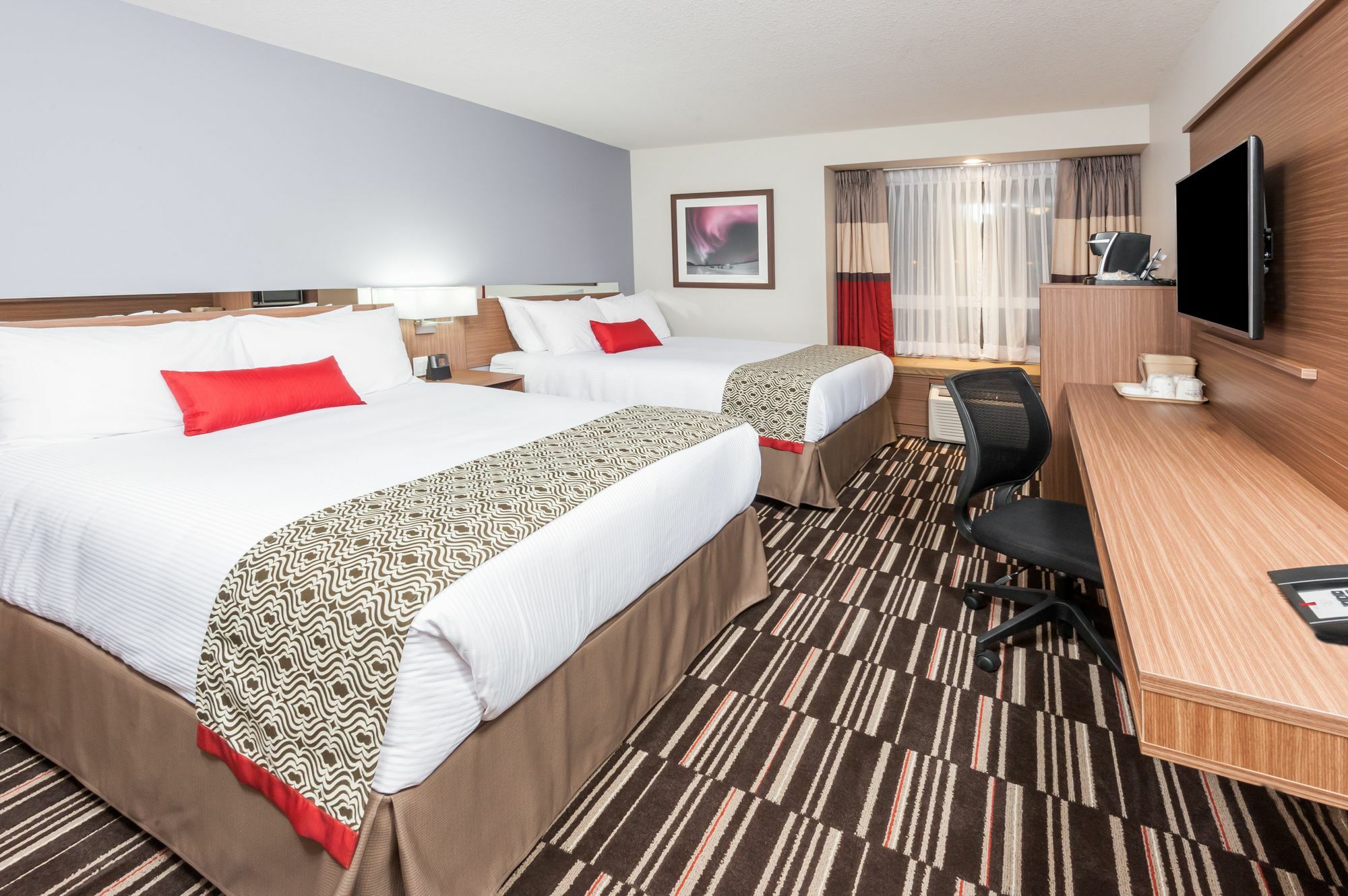 Microtel Inn & Suites By Wyndham Fort Saint John Fort St. John Экстерьер фото